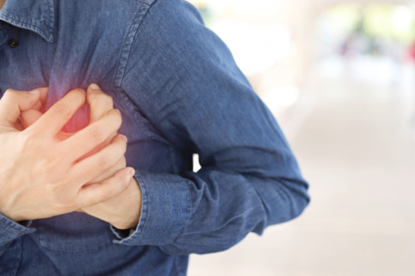 7 symptoms of an enlarged heart cause an acute heart attack